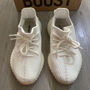 YEEZY BOOST 350 V2 - Triple White - Women's